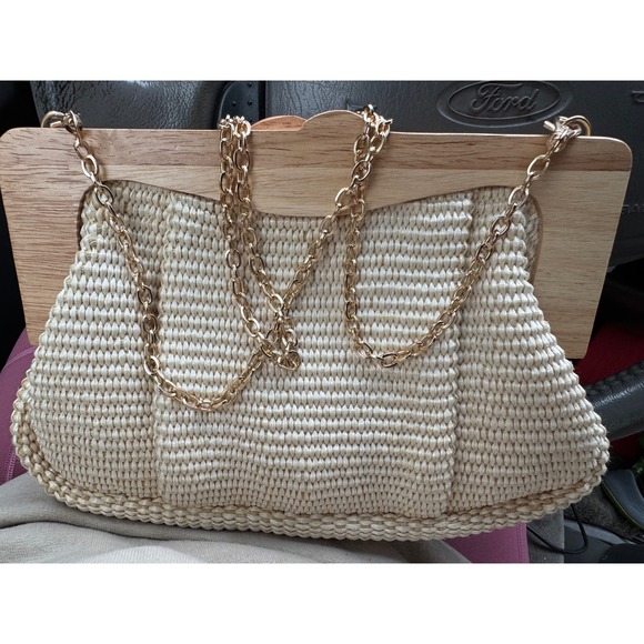 Urban Expressions Handbags - Urban Expressions Boho Woven Clutch with Wooden Frame Accent - Cream/Natural